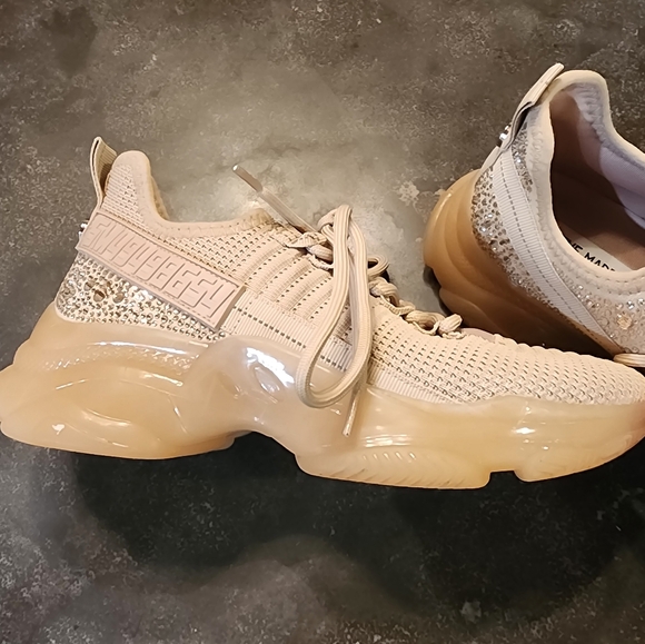 Steve Madden Bling nude/natural fashion lifestyle sneakers in size 7M - Picture 3 of 11